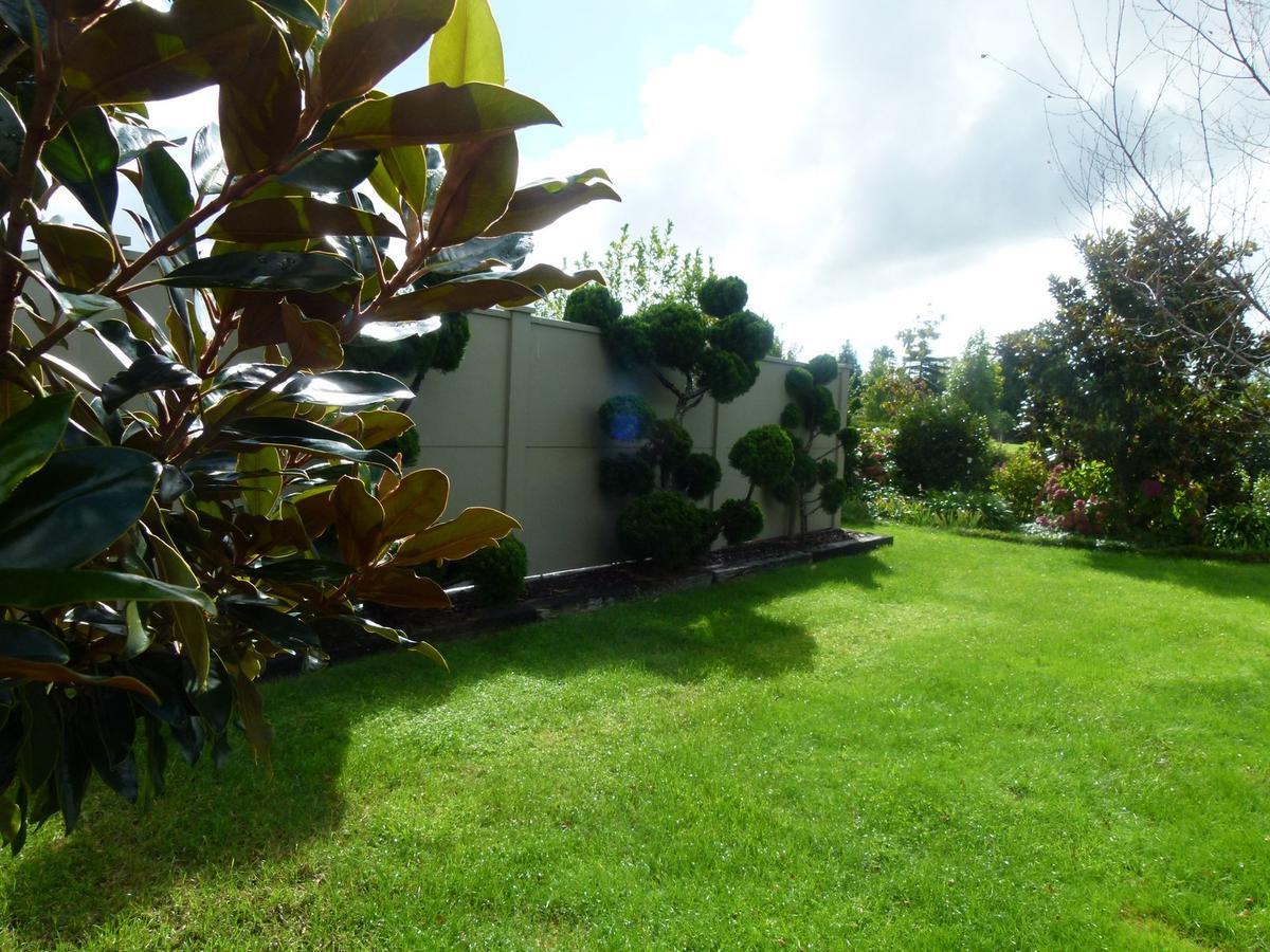 Hadleigh Boutique Lodge Tamahere Exterior photo
